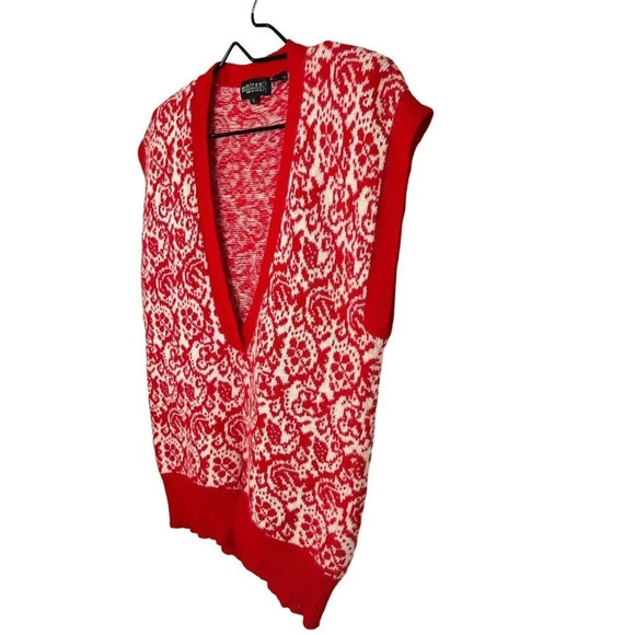 VTG Women’s Lambswool Angora Sweater Vest Small Red White Jacquard Academia Mod - Picture 3 of 9